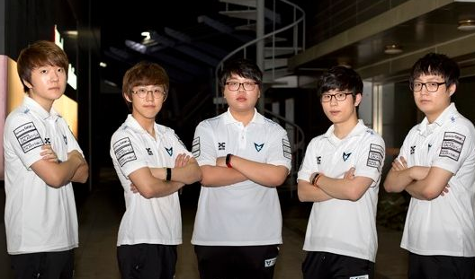 flameZ谈到 Vitality 的状态回归：“我们回到了常规状态”